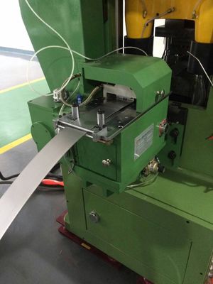 ระบบป้อนขดลวดแบบติดตั้งบนพื้น ออกแบบมาเพื่อจัดการกับความหนาของขดลวดตั้งแต่ 0.3 มม. ถึง 6 มม. ช่วยเพิ่มประสิทธิภาพการทำงานอัตโนมัติของสายการผลิต