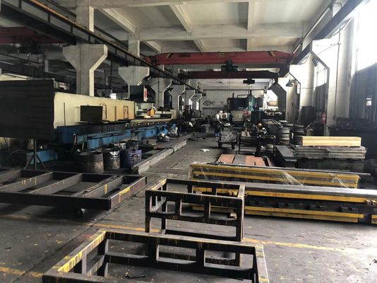 เครื่องมือทำเสากลมและเหลี่ยมทรงกรวย/ แม่พิมพ์สำหรับเสาไฟ 10 ม. สำหรับผู้ผลิตเสาไฟรัสเซีย