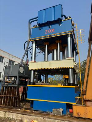 เครื่องอัดไฮดรอลิกแรงดัน 36000KN พร้อมโต๊ะขนาด 5000x5000 สำหรับการอัดจานถัง