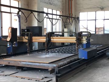 ความหนาในการบิดสูงสุด 6 มม NC Press Brake พร้อมความสามารถในการบิดและกดไฮดรอลิก